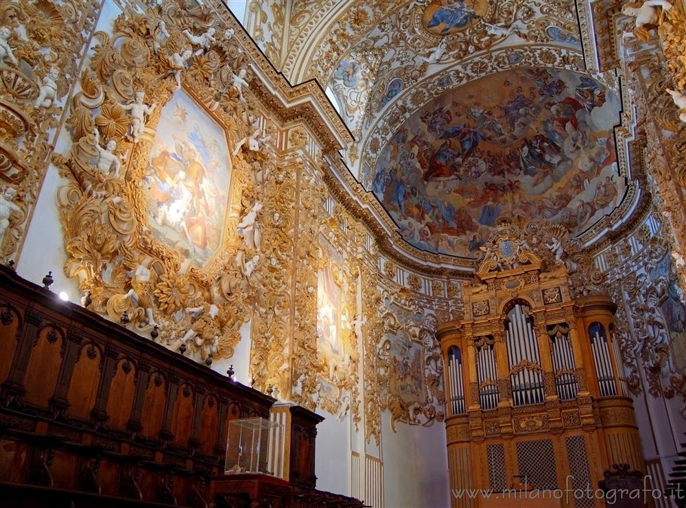 Agrigento - L'abside del Duomo di Agrigento, riccamente decorato in stile rococò
